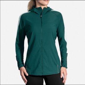 NWT-Brooks Canopy Jacket